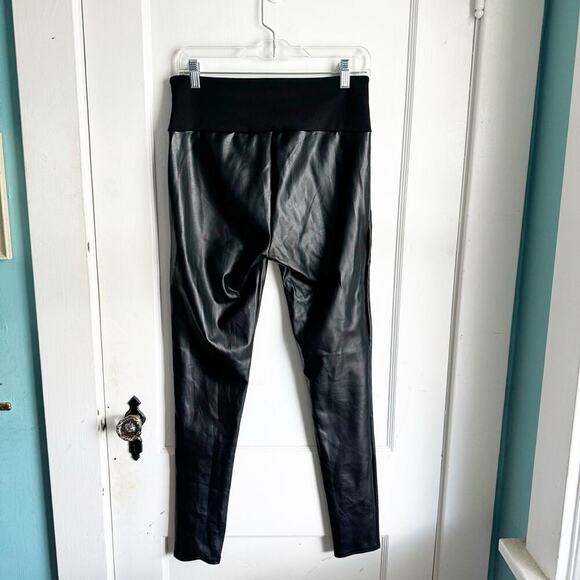 Assets by SPANX All Over Faux Leather Shaping Slimming Smoothing Leggings Size L - Picture 5 of 9